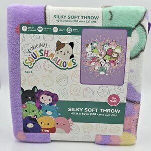 Original Squishmallows "Falling Hearts" Silky Soft Throw Blanket 40" X 50"/New
